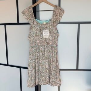 Altar'd State cottagecore milkmaid style floral
dress. Large. NWT